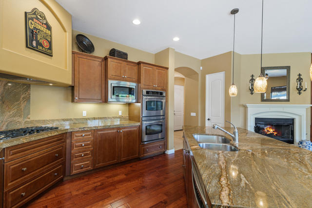78494 Blackstone Court, Bermuda Dunes CA: https://media.crmls.org/mediaz/cce6152d-4c7a-41c1-89b6-4c4fe68d760f.jpg