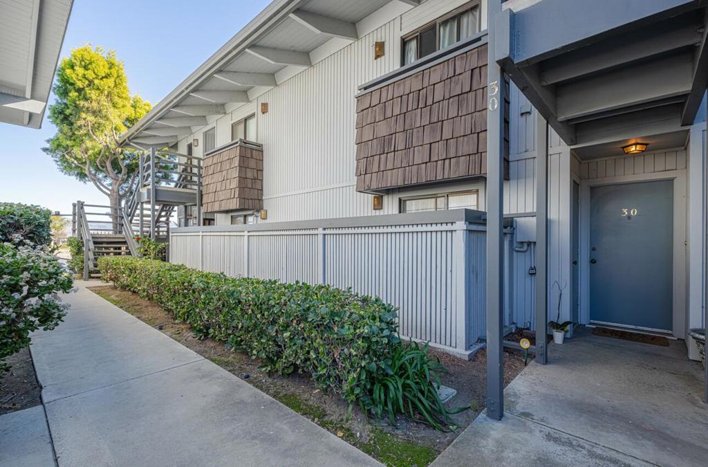 174 Kern Street #30