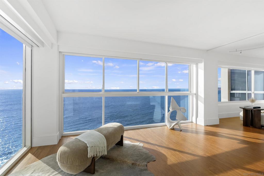 939 Coast Blvd - photo 16