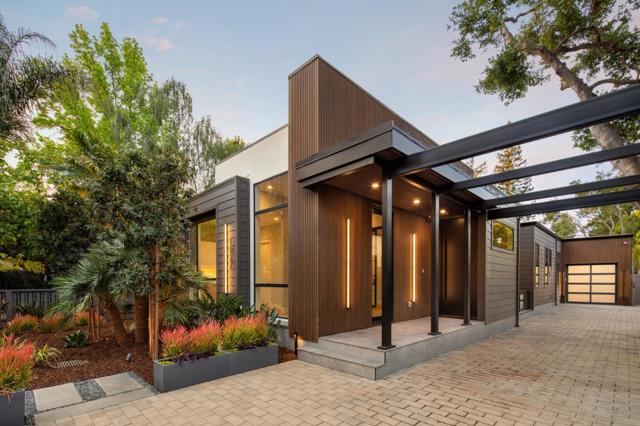 1027 Waverley Street, Palo Alto CA: https://media.crmls.org/mediaz/cce6690b-0867-4687-95cf-76ec5f2ea6c9.jpg