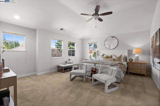 318 Montoya Way, Danville CA: https://media.crmls.org/mediaz/cce733ac-f9f7-4f72-a165-b2f146e83f00.jpg