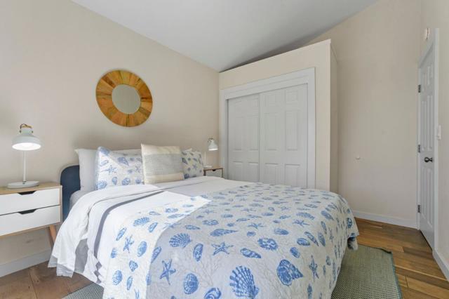 472 Lewis Lane, Pacifica CA: https://media.crmls.org/mediaz/cce74b17-9f06-40a8-a087-9e7085146eb4.jpg