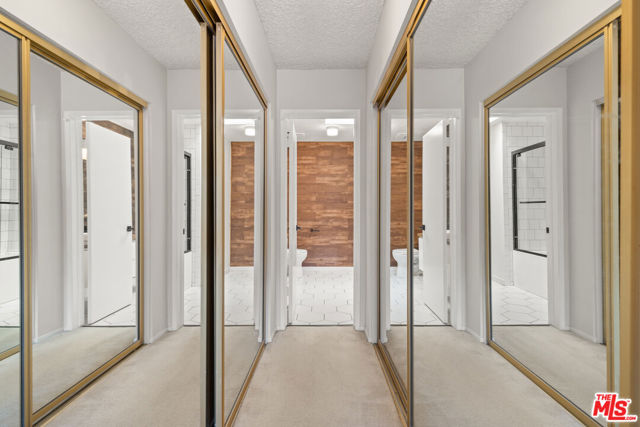 5950 Buckingham, Culver City CA: https://media.crmls.org/mediaz/cce7685e-6d34-4901-932c-6c379d407f64.jpg