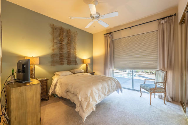 12 Via Elegante, Rancho Mirage CA: https://media.crmls.org/mediaz/cce79861-5a91-4305-82e3-bd0046e22ca1.jpg