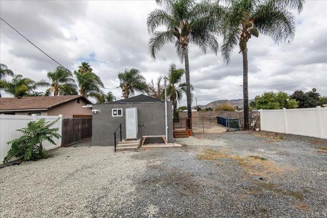 Detail Gallery Image 11 of 22 For 9742 Los Coches Rd, Lakeside,  CA 92040 - 2 Beds | 2 Baths