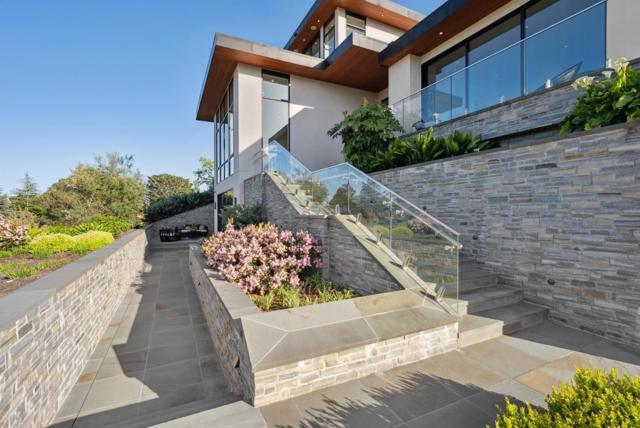 855 Darrell Road, Hillsborough CA: https://media.crmls.org/mediaz/cce80310-4924-4206-9bdb-7dd0477122c8.jpg