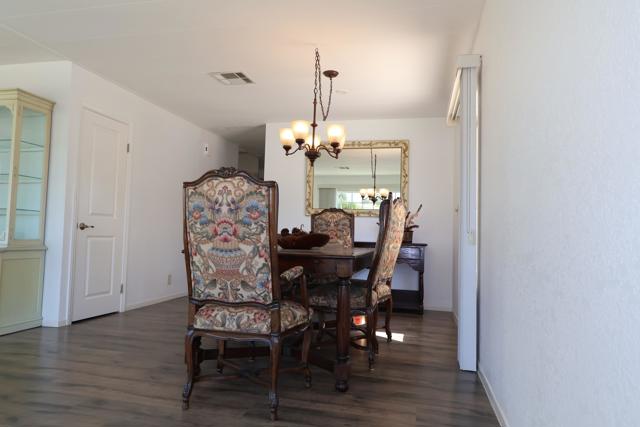 39880 Palm Greens Parkway, Palm Desert CA: https://media.crmls.org/mediaz/cce8041b-0ff3-4599-9d48-bf0196f1c79a.jpg