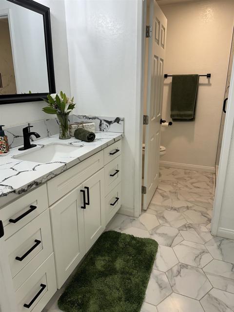 1446 SAN CARLOS PLACE, Escondido CA: https://media.crmls.org/mediaz/cce86744-a417-4675-af39-60d53b196009.jpg