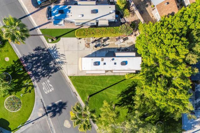 69411 Ramon Road, Cathedral City CA: https://media.crmls.org/mediaz/cce96321-9295-449a-8399-4551e240a00e.jpg