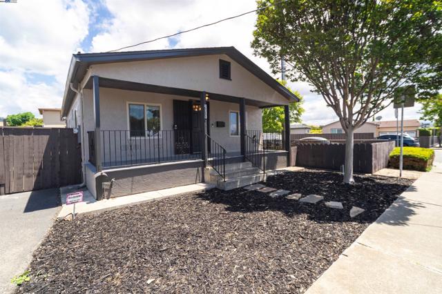 33972 10Th St, Union City CA: https://media.crmls.org/mediaz/cce9d24c-eb91-4567-95ab-9db60ba069d2.jpg
