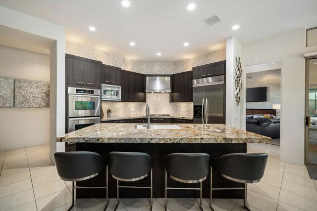 22 Calle La Reina, Rancho Mirage, CA 92270