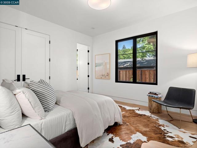 3364 Las Huertas Rd, Lafayette CA: https://media.crmls.org/mediaz/cceb5f2c-3f94-4fdf-89e2-85a084166e94.jpg