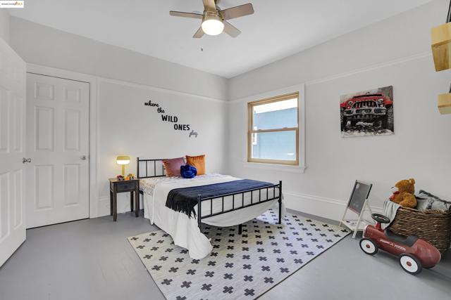 3034 Martin Luther King Jr Way, Oakland CA: https://media.crmls.org/mediaz/ccec2487-08f2-45f4-8fa4-0ad803241384.jpg