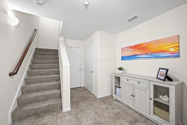 5432 ZEIL PLACE, San Diego CA: https://media.crmls.org/mediaz/cced8986-4335-4b7e-bd38-6edea1613fad.jpg