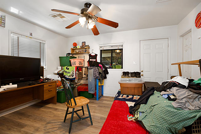 73345 Royal Palm Drive, Palm Desert CA: https://media.crmls.org/mediaz/ccee0265-66cc-4bab-b479-796fda12ece0.jpg