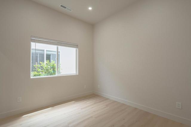 987 Harcourt Avenue, Seaside CA: https://media.crmls.org/mediaz/ccf071e3-dde6-465d-b180-46b0d5c89835.jpg