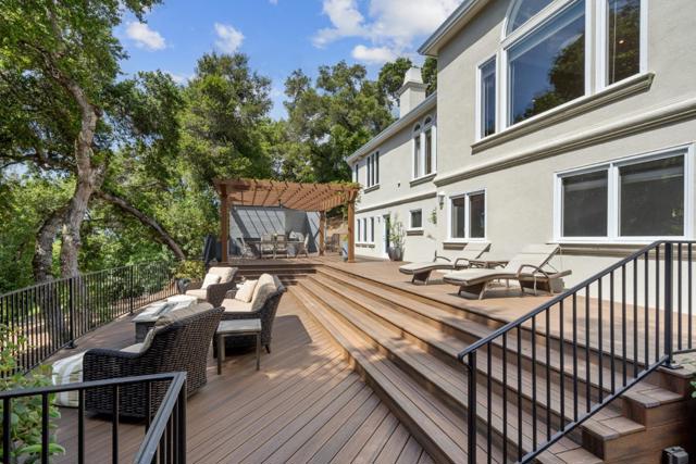 55 Vista Verde Way, Portola Valley CA: https://media.crmls.org/mediaz/ccf07a3a-bd88-46ca-968b-5f99622a0aa6.jpg