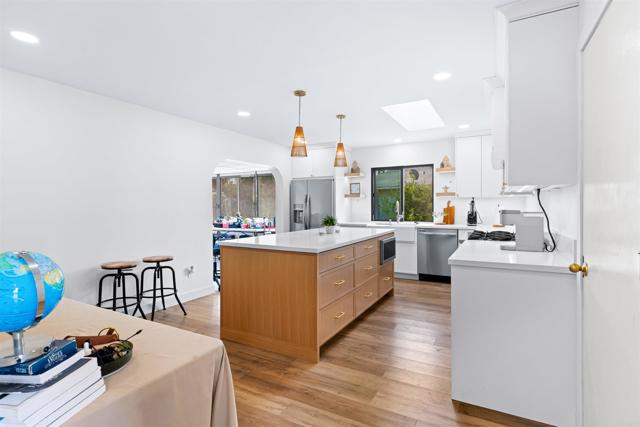 Detail Gallery Image 19 of 44 For 1607 Ginsberg Ct, San Diego,  CA 92114 - 4 Beds | 2 Baths