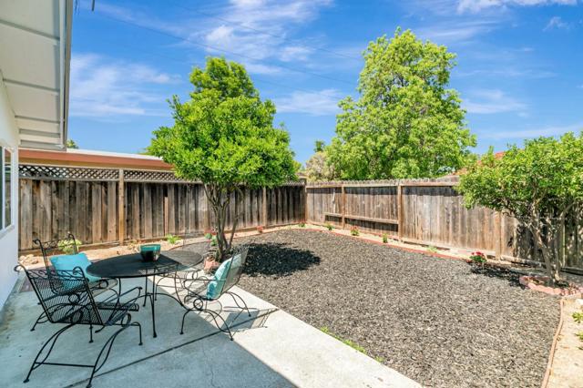 409 Gibbons Court, Milpitas CA: https://media.crmls.org/mediaz/ccf210a8-dd57-4b94-aaed-9e286690d3d9.jpg