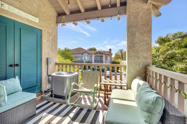 3432 Cameo Dr, Oceanside CA: https://media.crmls.org/mediaz/ccf3d20e-94d8-413d-bc72-995fa3dbeca6.jpg