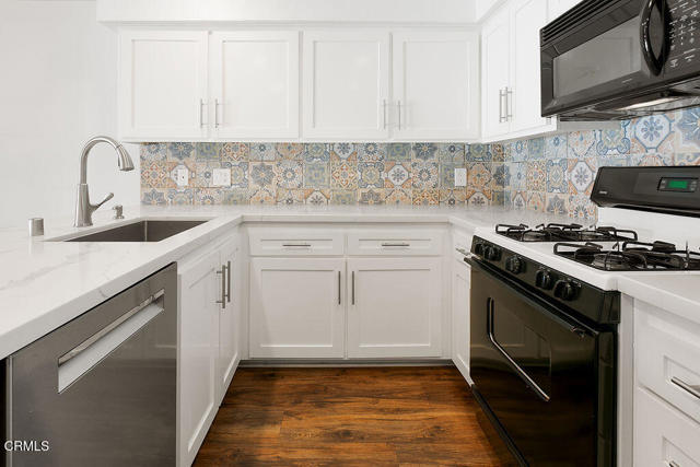 Detail Gallery Image 21 of 31 For 1129 Glenbridge Cir, Westlake Village,  CA 91361 - 2 Beds | 2 Baths