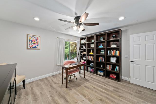 4366 Caminito Pintoresco, San Diego CA: https://media.crmls.org/mediaz/ccf3ef87-494c-4b7d-bceb-cc56307f2676.jpg