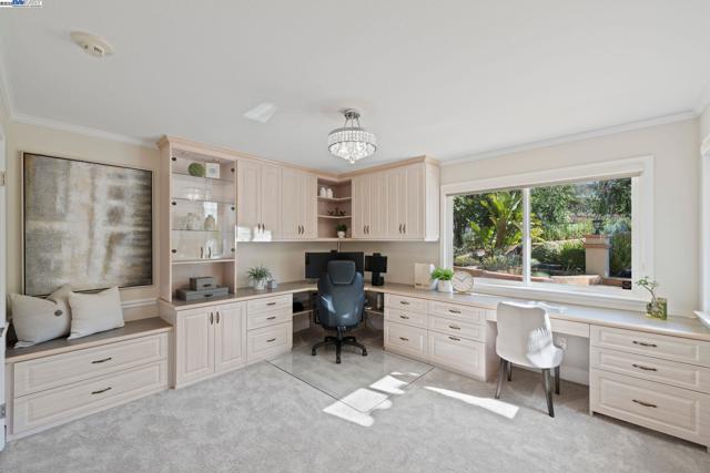 46925 Aloe Court, Fremont CA: https://media.crmls.org/mediaz/ccf526dc-2d46-464e-9e1e-bb9496555e6a.jpg