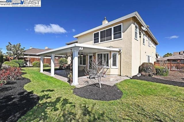 787 Barleta Ln, Livermore CA: https://media.crmls.org/mediaz/ccf52816-7b7c-42de-bba9-6c96fdc4762c.jpg