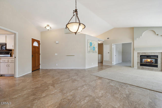 Detail Gallery Image 17 of 38 For 297 Estancia Pl, Camarillo,  CA 93012 - 2 Beds | 2 Baths