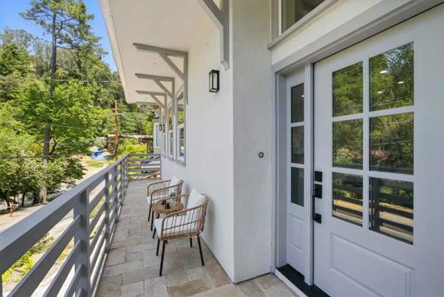 6868 Moore Drive, Oakland CA: https://media.crmls.org/mediaz/ccf5abcb-3c84-49cb-9991-a8ca79c5f27f.jpg
