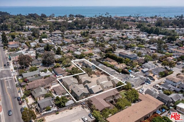 1317 Punta Gorda, Santa Barbara CA: https://media.crmls.org/mediaz/ccf5b639-f5db-4ccc-a946-d05423705c51.jpg