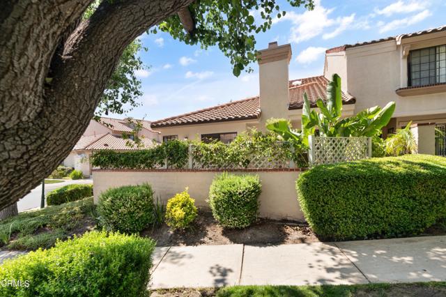 Detail Gallery Image 6 of 40 For 390 Country Club Dr #E,  Simi Valley,  CA 93065 - 3 Beds | 2/1 Baths