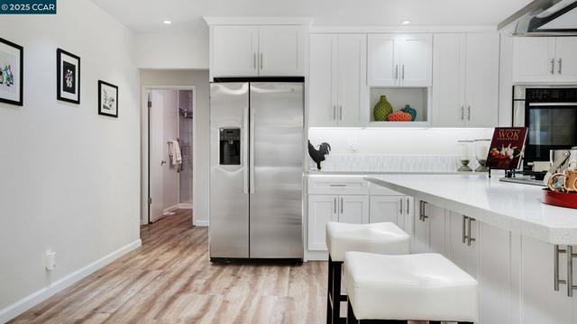 5517 Kirkwood Dr, Concord CA: https://media.crmls.org/mediaz/ccf78b91-9e2f-4474-898f-de518deb8d72.jpg