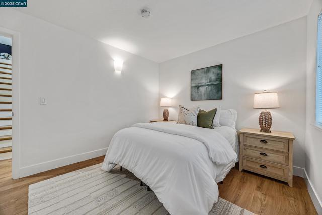 14 Saint Louis Ln, Pleasant Hill CA: https://media.crmls.org/mediaz/ccf78c50-8a0e-4b93-b896-de2cecbe2917.jpg