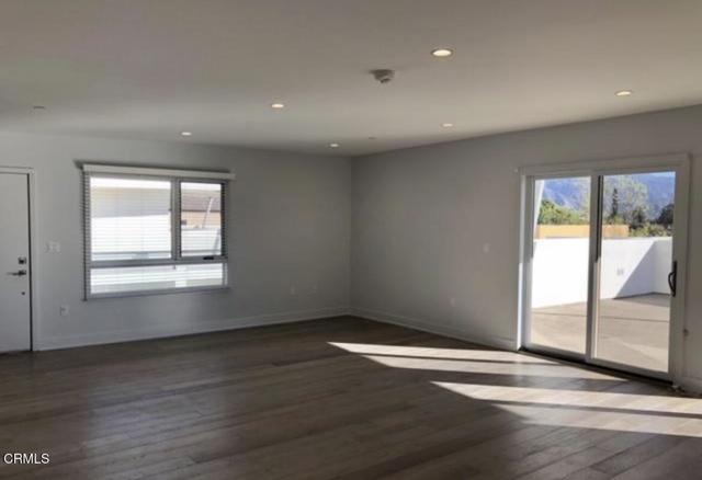 137 S Wilson Avenue, Pasadena CA: https://media.crmls.org/mediaz/ccf7cb44-a9e0-4601-b52e-c5b510609948.jpg