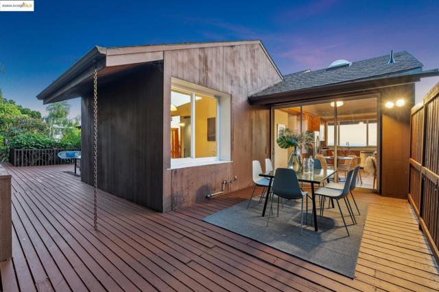 120 Hill Rd, Berkeley CA: https://media.crmls.org/mediaz/ccf81d27-657f-421b-8aa4-1c89d49e8774.jpg