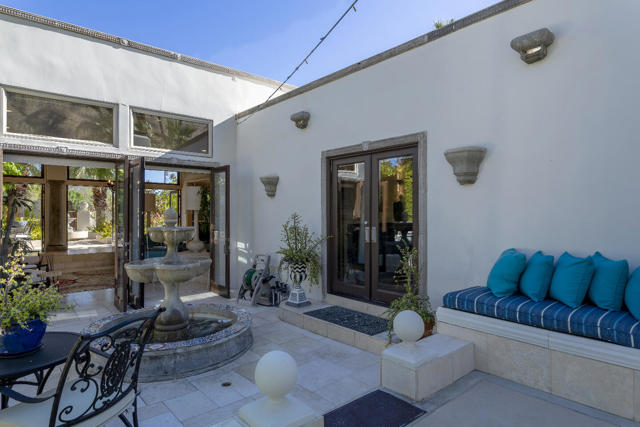 1755 S Mesa Drive, Palm Springs, CA 92264