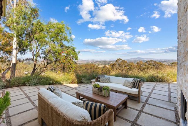 Detail Gallery Image 42 of 50 For 15816 via Del Alba, Rancho Santa Fe,  CA 92067 - 4 Beds | 3/1 Baths