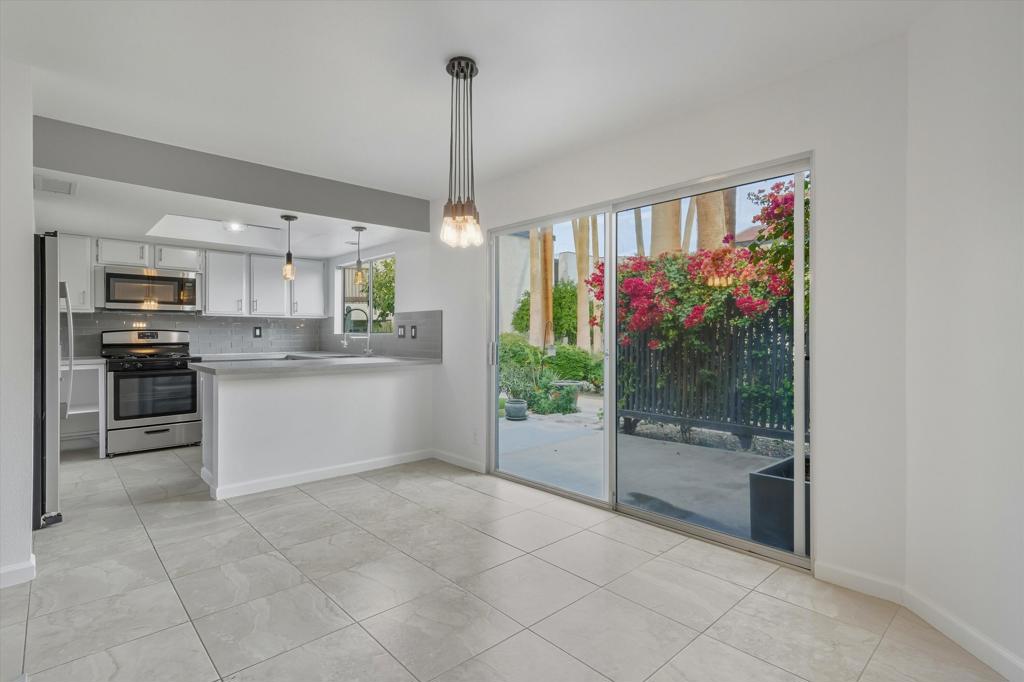 MLS #219137652DA image #16