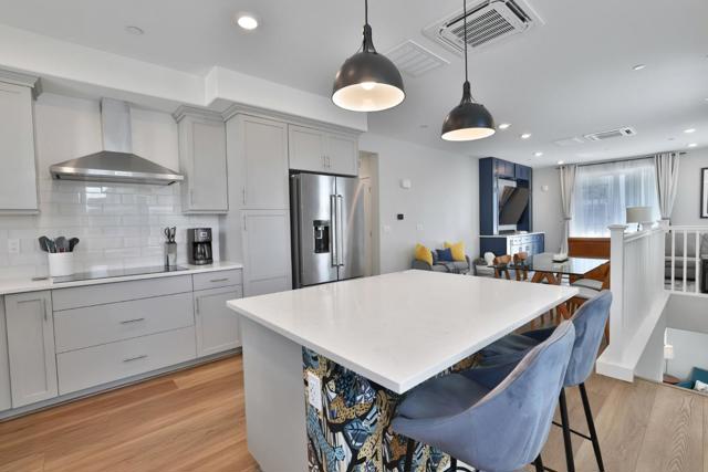 580 Yale Way, San Jose CA: https://media.crmls.org/mediaz/ccf9de63-4be2-4a14-9b81-9593b5820187.jpg