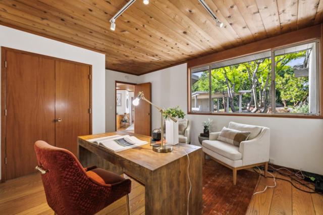 12675 La Cresta Drive, Los Altos Hills CA: https://media.crmls.org/mediaz/ccfabc3b-92a1-45bd-bce0-f40e5d759a0f.jpg