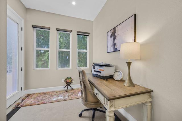 Image 21 of 42 For 8735 Wild Iris Drive