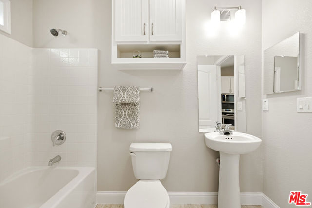 8250 Lankershim Boulevard, North Hollywood CA: https://media.crmls.org/mediaz/ccfb5753-997f-4575-8adf-e5da60d71f8a.jpg