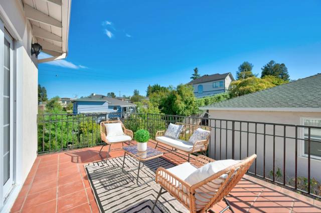 755 Nevada Avenue, San Mateo CA: https://media.crmls.org/mediaz/ccfb9b35-aae7-4cc7-a3b6-47c61e40e5b3.jpg