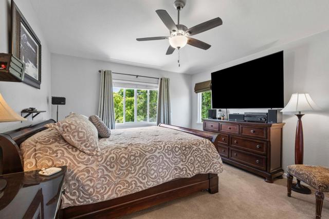 531 Via Vaquero Sur, San Juan Bautista CA: https://media.crmls.org/mediaz/ccfc583a-688b-45d5-9e78-23bc933f3b17.jpg