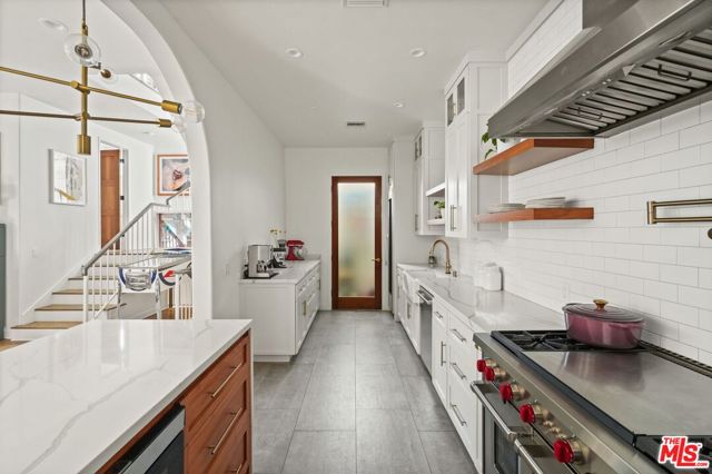 3418 Dorothy Road, Topanga CA: https://media.crmls.org/mediaz/ccfc94f3-bbc0-4ba1-aec0-bdc2ee34097f.jpg