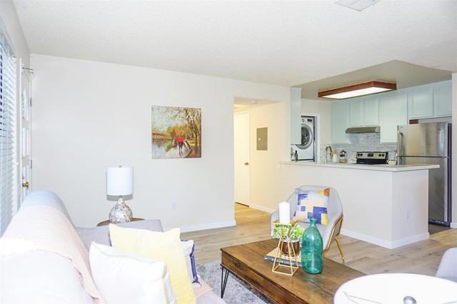 4974 Flat Rock Circle, San Jose CA: https://media.crmls.org/mediaz/cd00037e-9f59-4f72-806a-65083c93eb1f.jpg