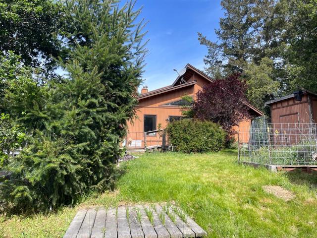 450 Hawk Ridge Road, Boulder Creek CA: https://media.crmls.org/mediaz/cd010a4b-3418-45a1-8ab8-2c2cf9716df3.jpg