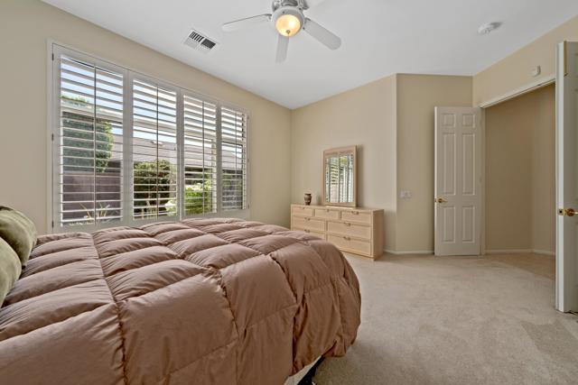 78270 Quail Run, Palm Desert CA: https://media.crmls.org/mediaz/cd016315-d767-45ca-a826-6d753f678998.jpg