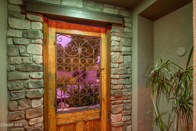 5309 Via Rincon, Newbury Park CA: https://media.crmls.org/mediaz/cd016efa-83c6-43db-adfa-28f8d7fa9ba7.jpg